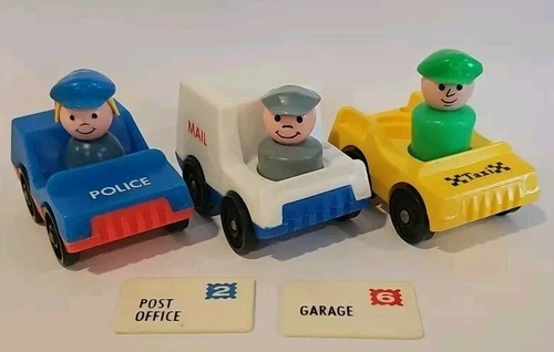 Vintage Fisher Price Little People Lot Police, Mail, And Taxi Cars W People!