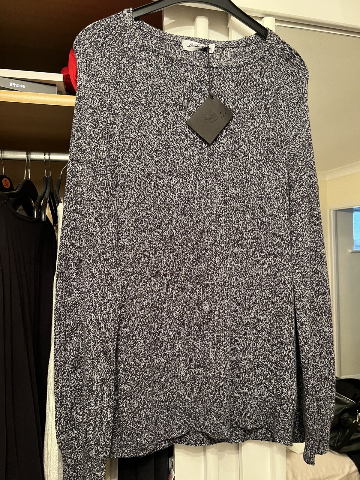 Picture 1 of 4