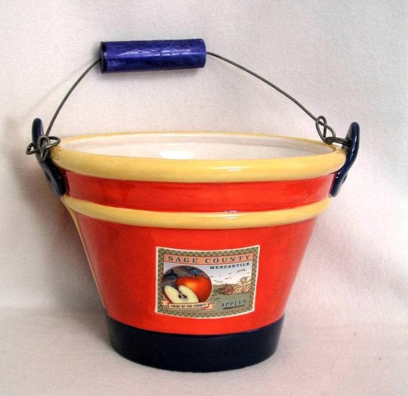 Coyne's Sage County Kitchen Apple Bucket MB6912