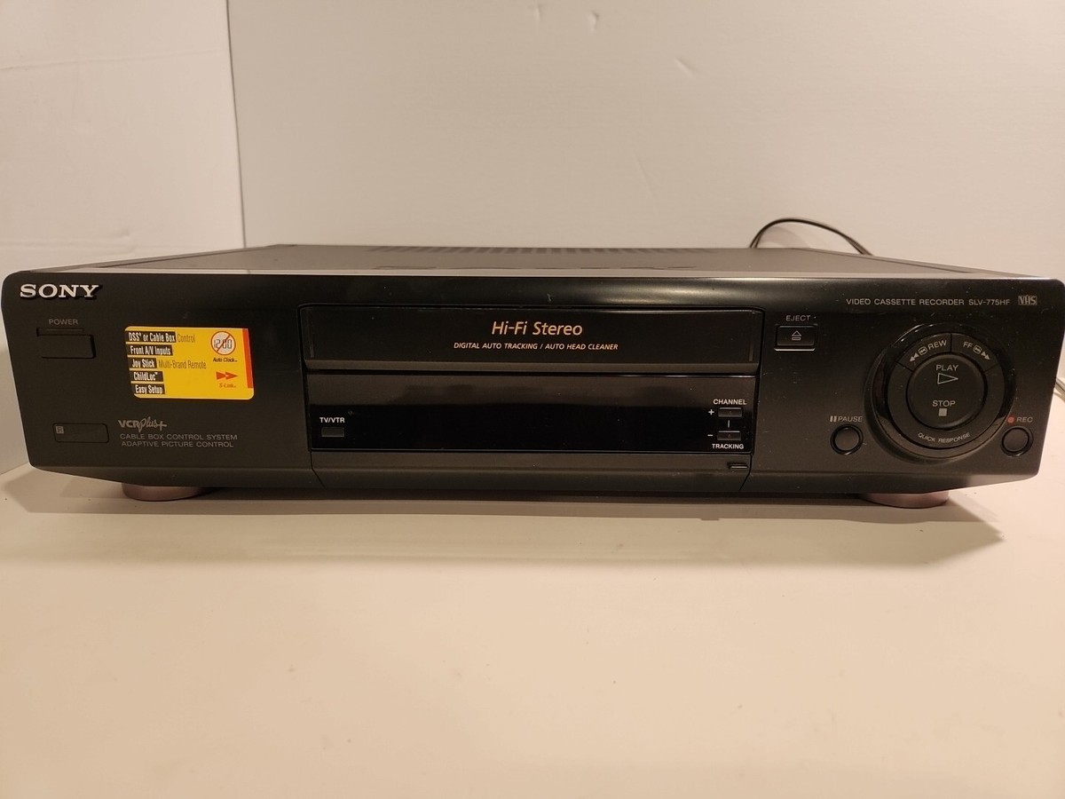 Sony SLV-679HF VHS VCR. Hi-Fi Stereo Digital Auto Tracking