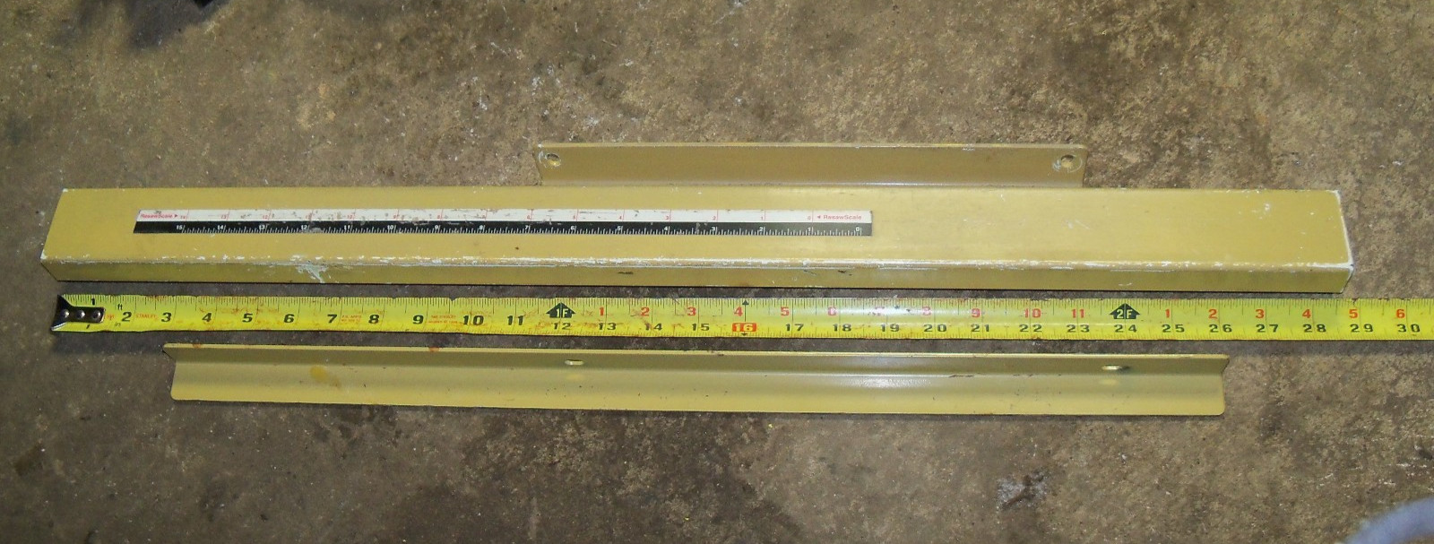 Front Rear Fence Rail Set, 28.5"