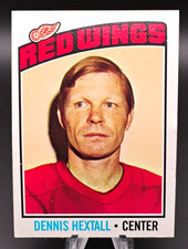 1976 Topps Hockey #32 Dennis Hextall (Red Wings)