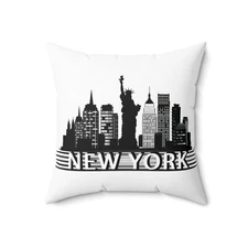 New York Skyline Square Pillow, Decorative Throw Pillow, Travel Gift, Home [...]