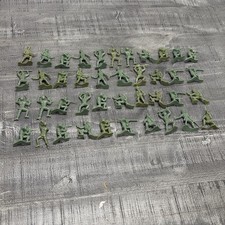Vintage Lot Of 40 Plastic Army Men Toys Multi Green Colors Rare Set