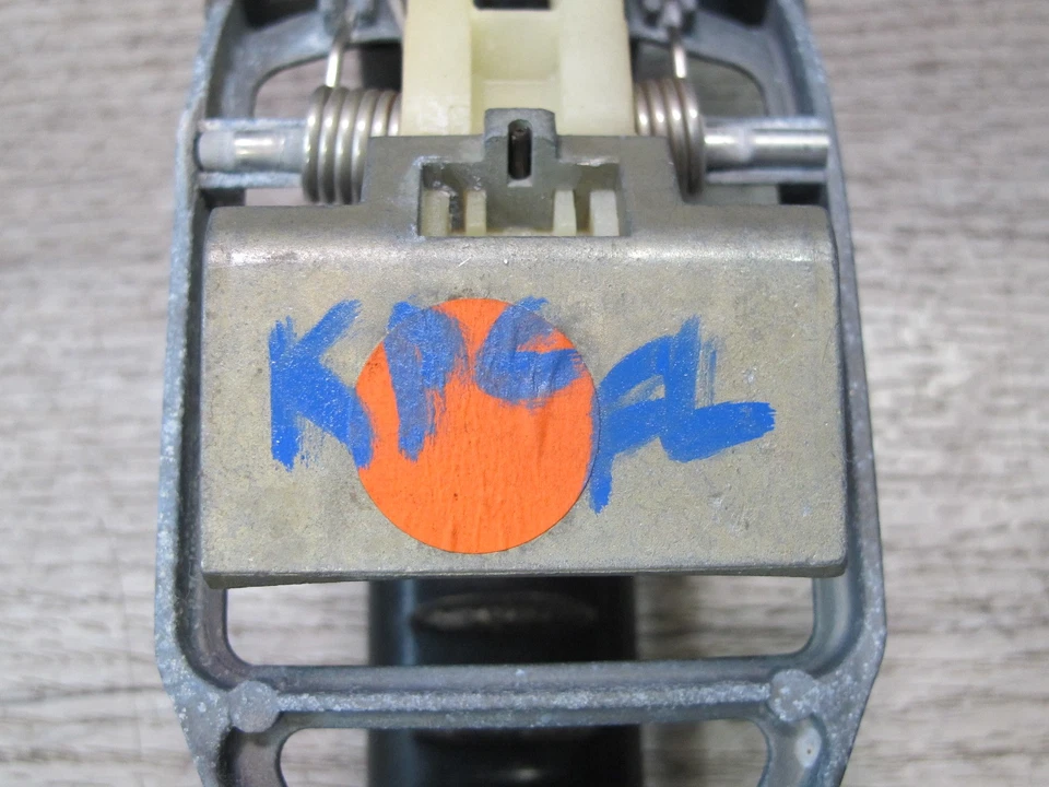 JUEGO DE 2 MANIJAS EXTERIORES PUERTA DELANTERA IZQUIERDA Y DERECHA PORSCHE CAYENNE 955 2003-2006 Foto 3 de 4