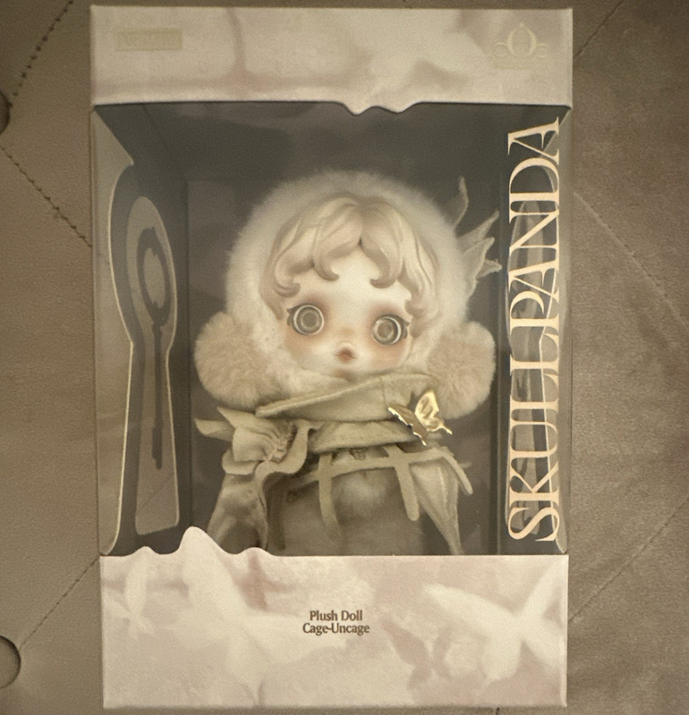 POP MART SKULLPANDA Cage-Uncage Plush Doll 15cm Blonde Green Eyes Girl