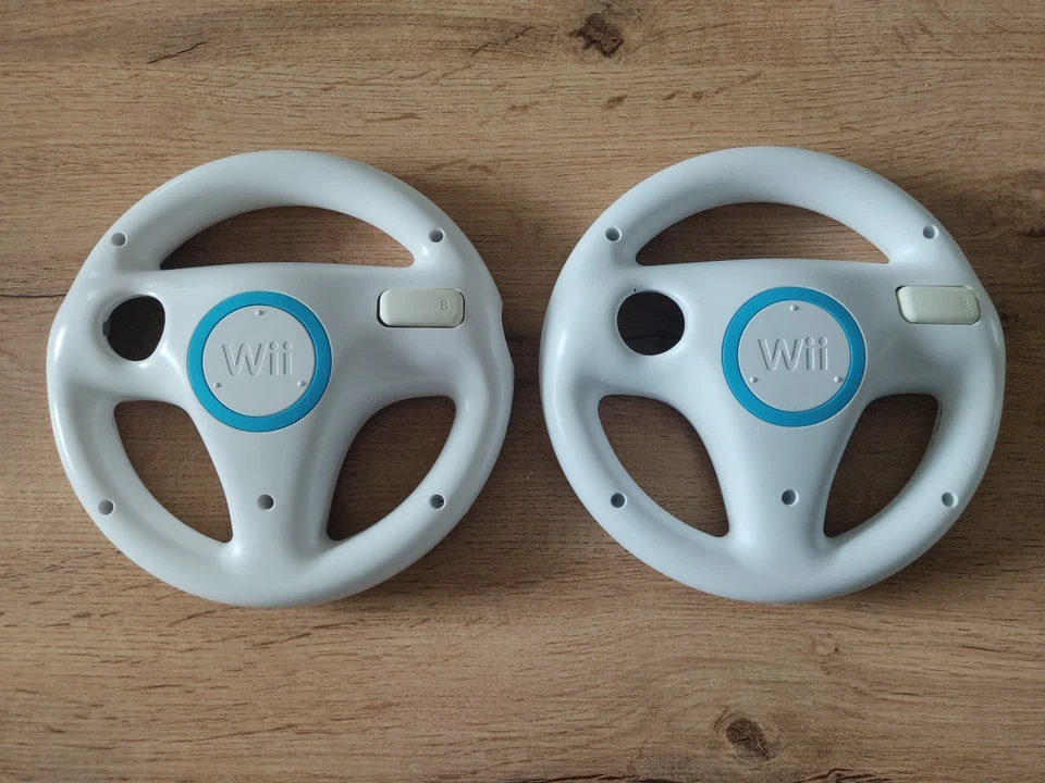 Lot 2 Volants / Nintendo Wii / Officiels Nintendo - Photo 1/2