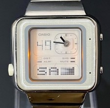 Casio FUTURIST LA-2000D Watch Pink 17cm Strap Digital Lights