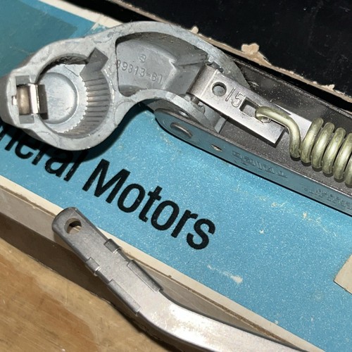 73-77 NOS Chevelle Cutlass Lemans GP Regal Windshield Wiper SET 9736579 9697798 - Picture 9 of 13