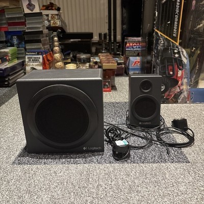 Logitech Z333 Multimedia Lautsprecher mit Subwoofer schwarz ungetestet - also für Ersatzteile
