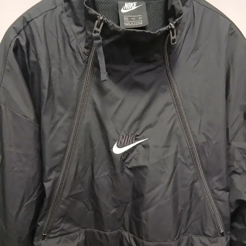 Nike Stussy Collaboration Windbreaker 2XL Black - Gently Used thumbnail 5