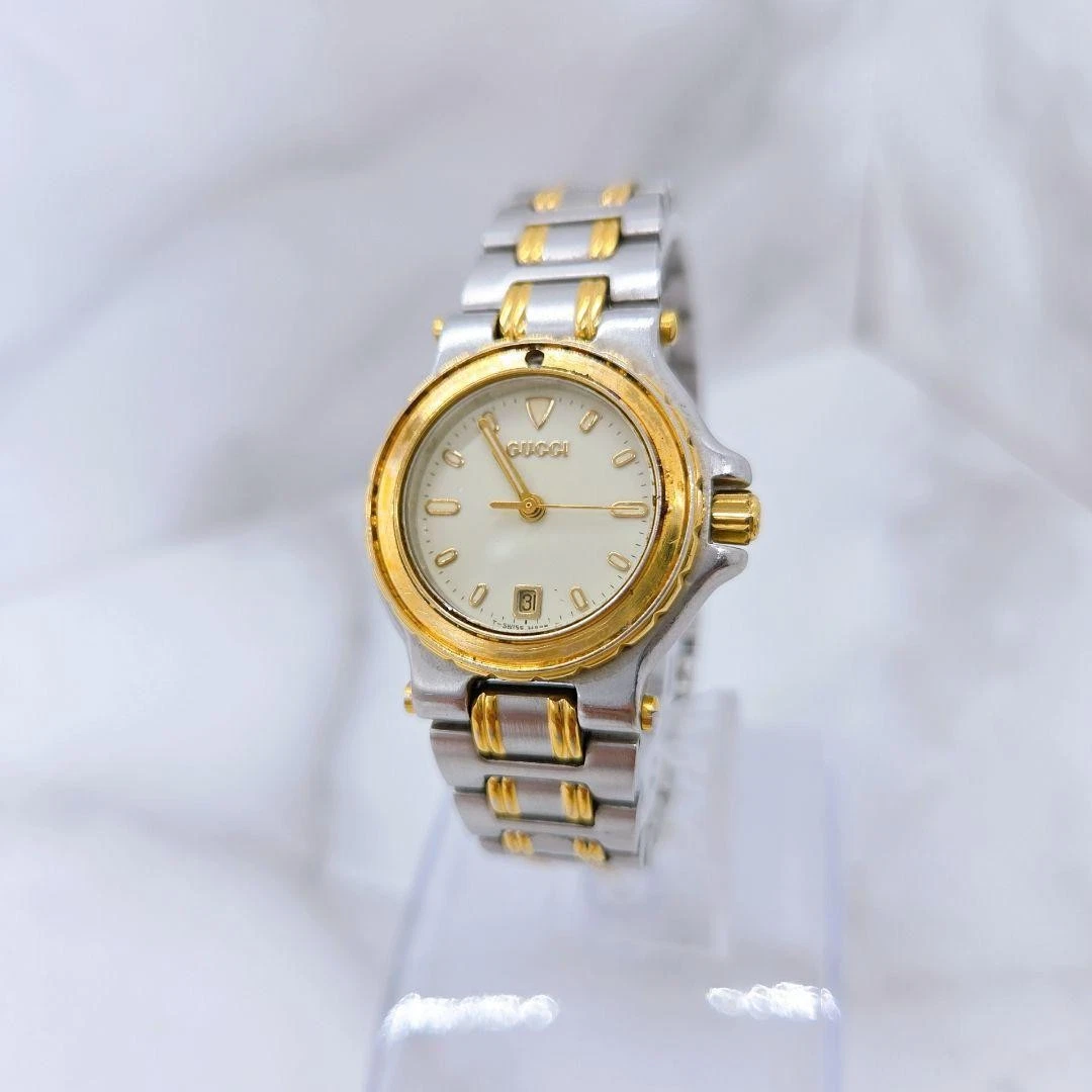 Gucci 9700L Diverquartz Women 's Watch Black Dial Genuine SS Belt 22844