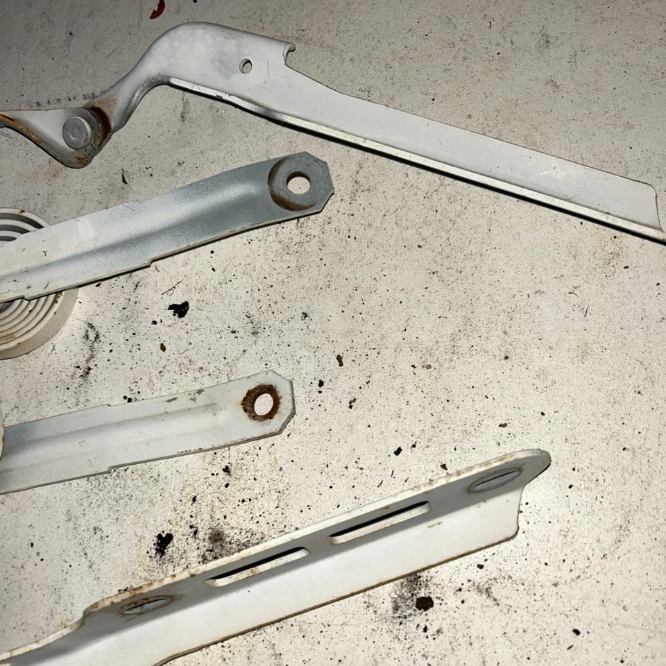87 - 97 FORD OBS F150 BRONCO F250 F350 HOOD HINGES & SPRINGS SET OEM! Pi6763*** - Image 3 of 4