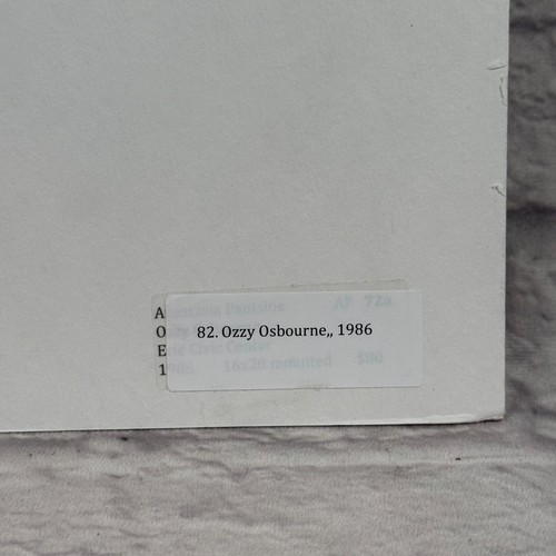 De colección 1986 Ozzy Osbourne Mate 16x20 Estampado Negro Sabbath Anastasia Pantsios - Imagen 4 de 4
