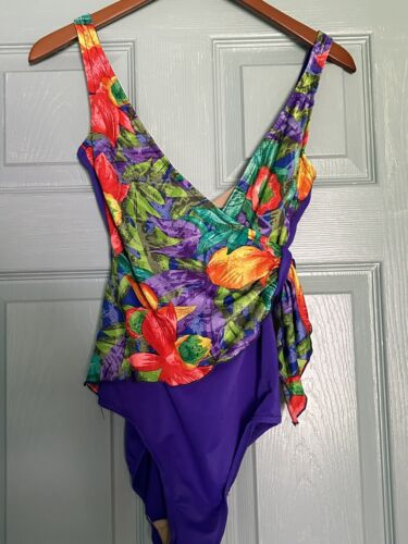 Vintage 1980s Sirena One Piece Swimsuit Floral Mu… - image 1