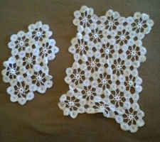 IDEA CASA - UNCINETTO - CENTRINI DA TAVOLO - FATTI A MANO - 2 PEZZI