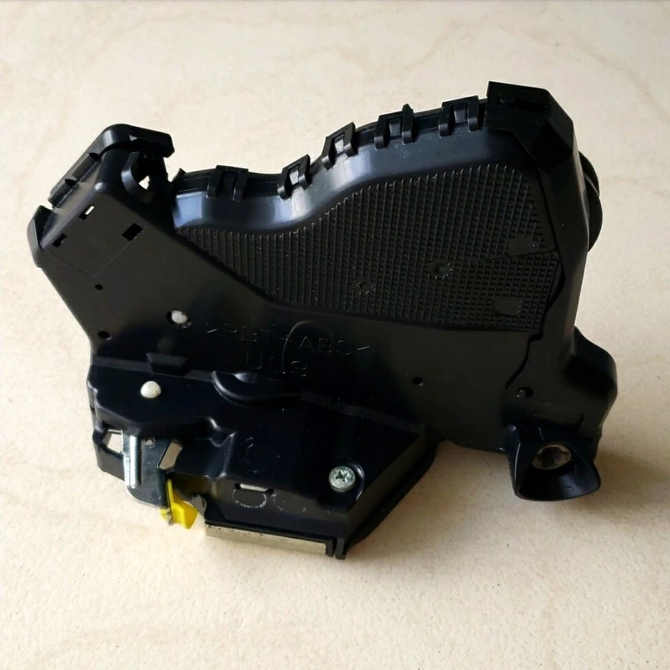 2013 to 2018 Genuine Acura RDX door lock actuator LEFT FRONT LIFETIME WARRANTY - Image 4 of 4