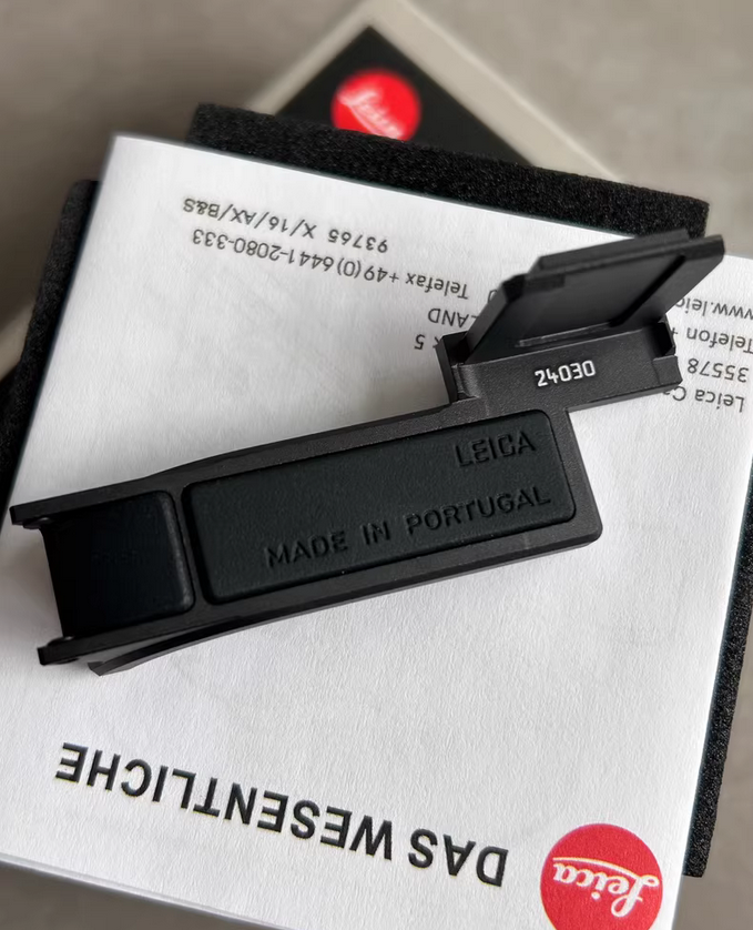 High Quality Thumb Up Grip Mount Hot Shoe For Leica M11/M11P Thumb