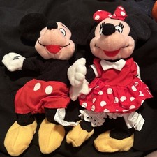 Disney Mickey Mouse/Minnie Mouse Plush Beanies 8  