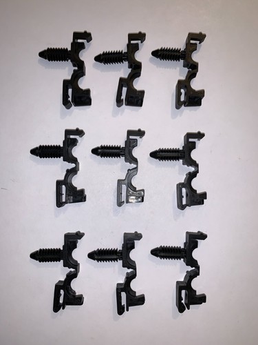 Genuine GM 12040984 Wire Harness Routing Clip Lot of 9 | eBay UK
