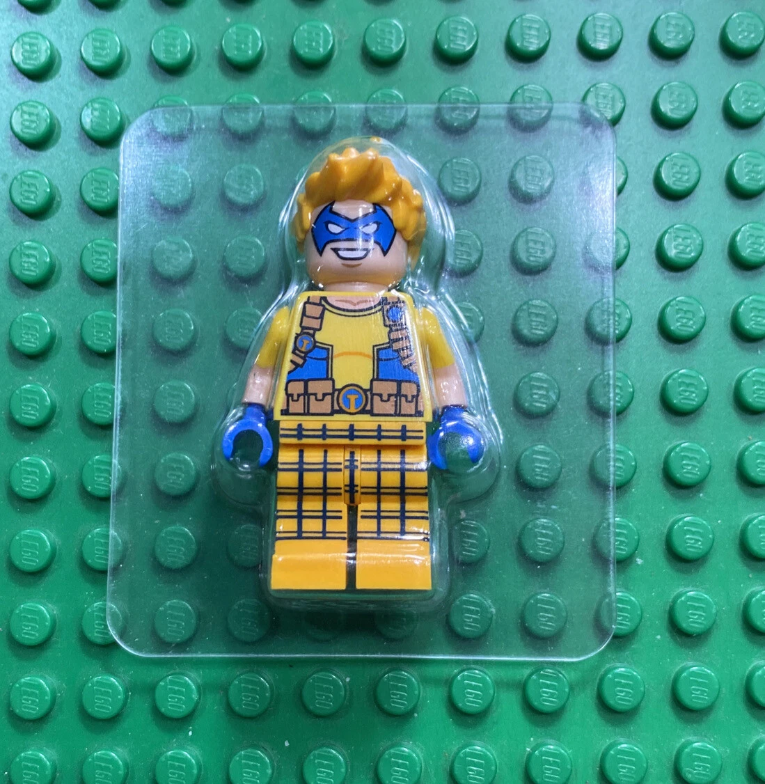 Lego DC Justice League TRICKSTER Minifigure Promotional Figure