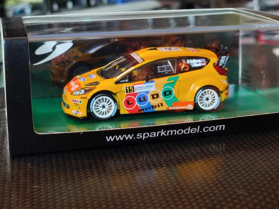 1x Spark Models FORD FIESTA Wrc H. Solberg  Rally ALSACE 2011 - 1:43 RARE - Immagine 3 di 4