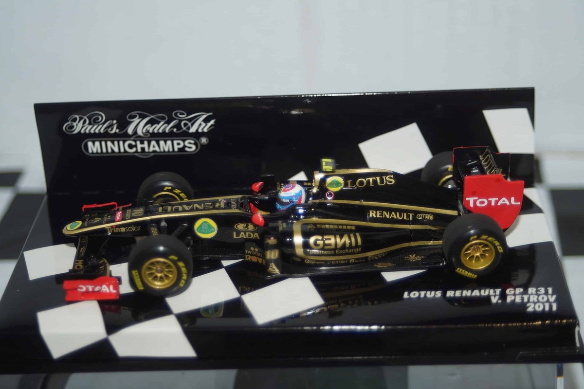 Lotus RENAULT GP R31 V. Petrov 2011 MINICHAMPS 1 43 for sale