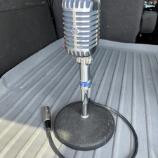 Vintage 1960 Shure 55S dynamic cardioid microphone w cable.
