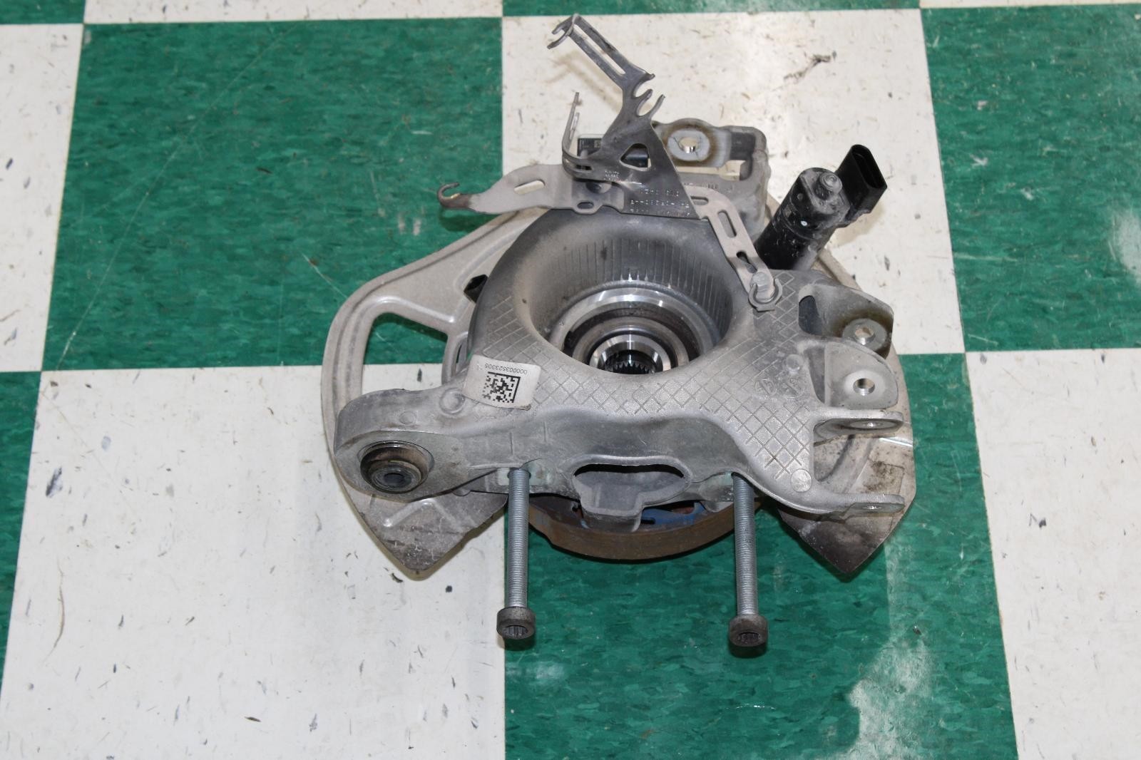 Bentley Continental GT 2020-2023 Rear Left Steering wheel hub