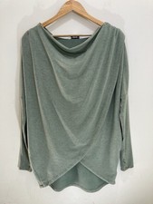 Athleta Women  s Sweatshirt Size Small Green Hoodie