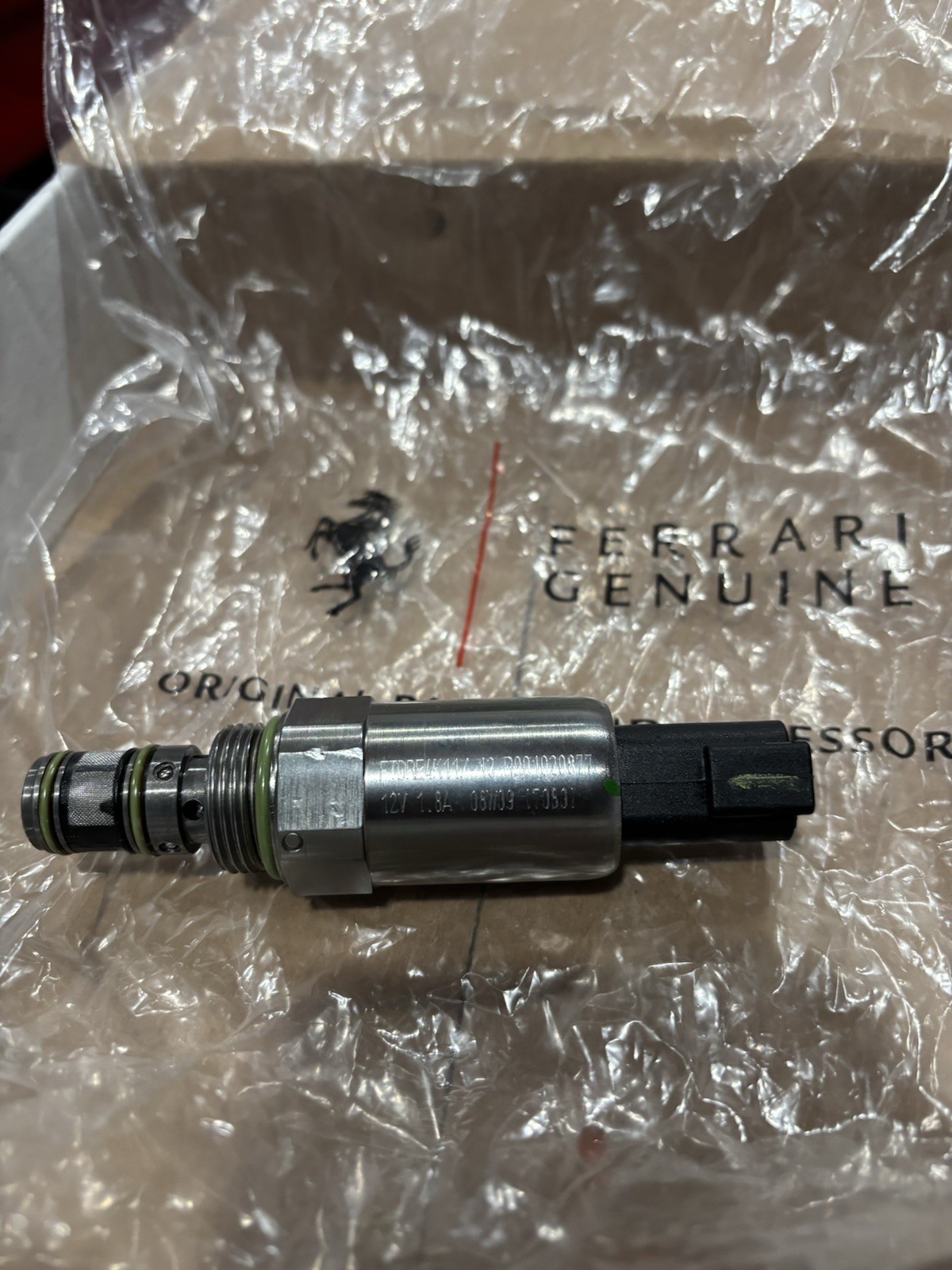 Ferrari F430 2008 Solenoid valve P/N 205742