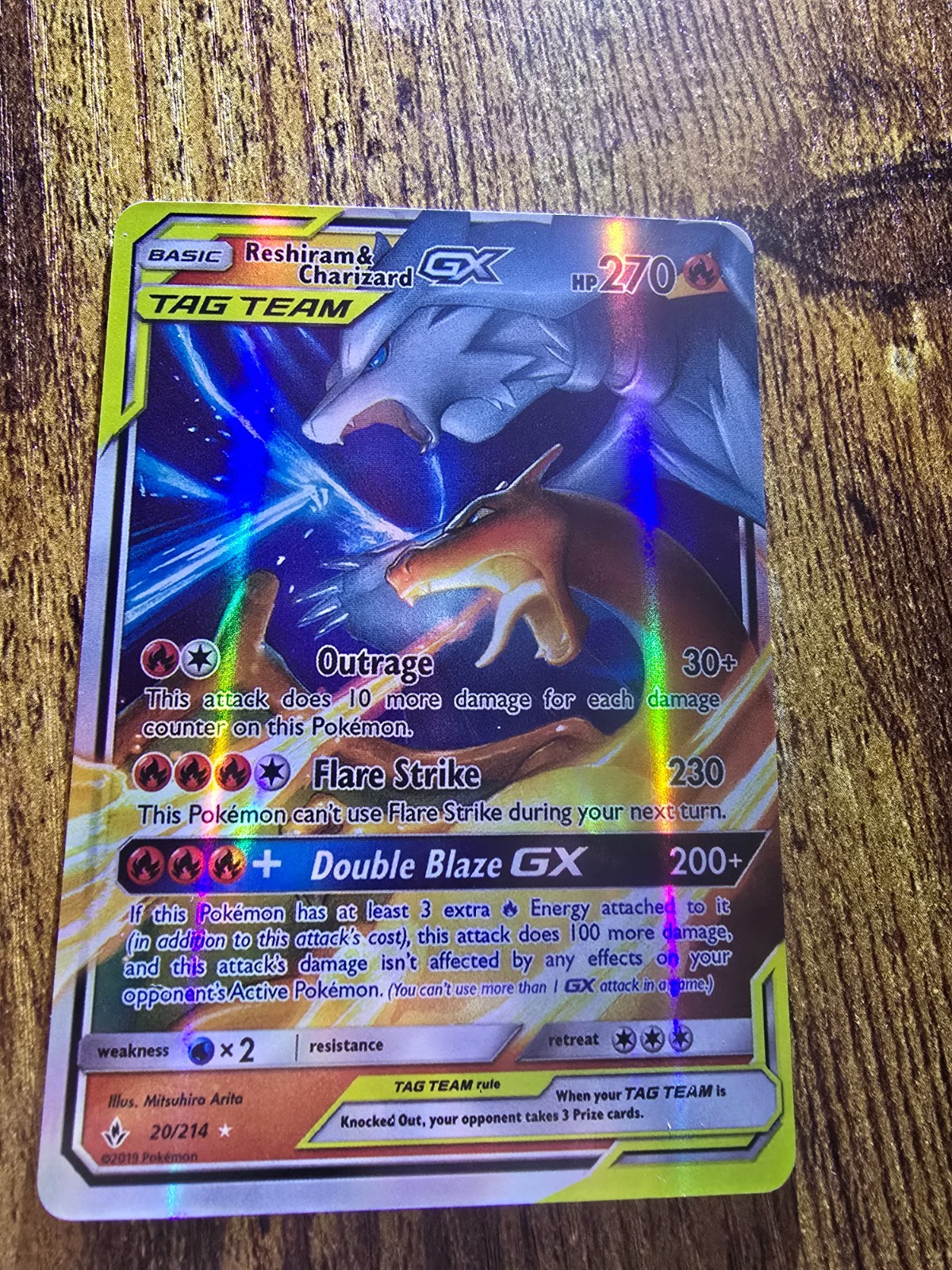 Reshiram & Charizard GX 20/214 Sm-Unbroken Bonds Holo