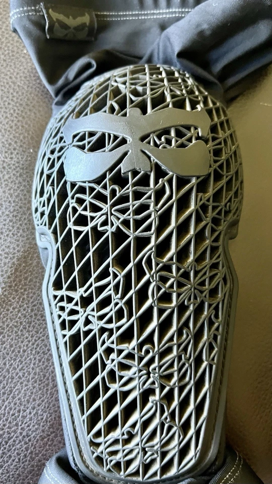 Protección de rodilla/espinilla Kali Protectives Strike - Grande Foto 2 de 4