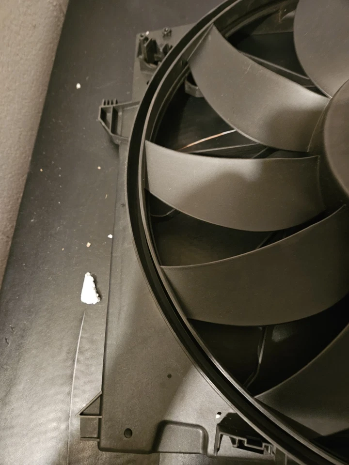 Ventilador radiador a-premium mercedes-benz e320,e63,amg,s350,s550,s600,s63 Foto 2 de 4