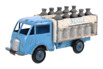 SE209 Modellauto Dinky Toys F Nr. 250 Milch LKW Ford Nestlé mit Ladegut