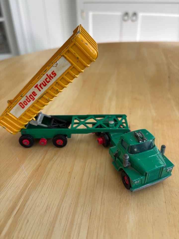 Vintage Metal Truck Matchbox King Size K-16 Dodge Tractor w/ Fruehauf Trailer - Image 3 of 3