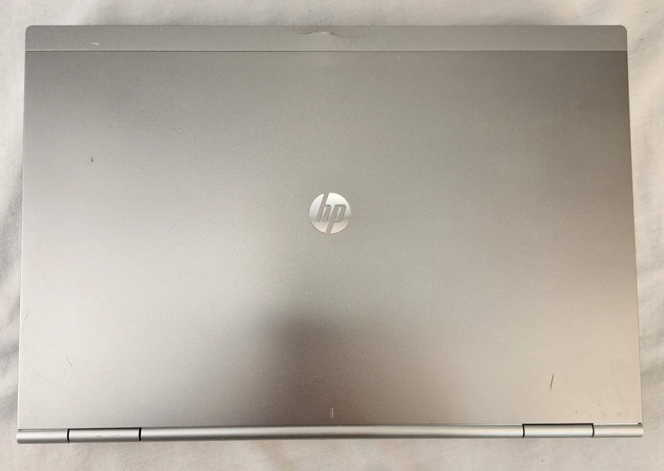 HP EliteBook 8470p i5-3320M, 2.6 GHz 2GB RAM NO: HDD/SSD/OS/BATT/PSU PARTS ONLY - Image 3 of 4