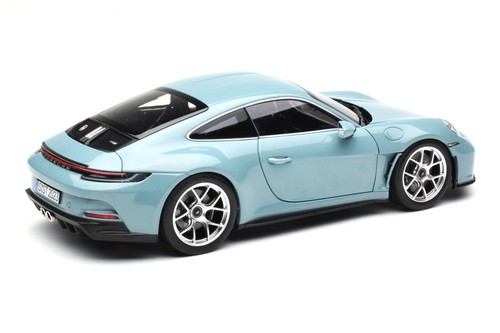 1:18 NOREV 2023 PORSCHE 911 992 S/T Meissen Blue opening doors & hood 187470 - Picture 6 of 8