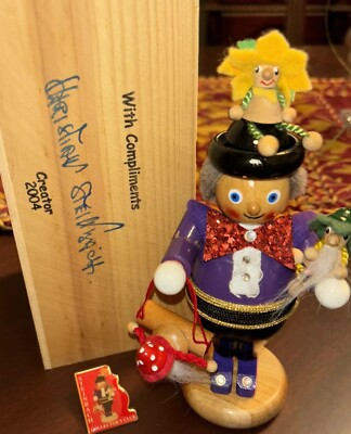 SIGNED Vintage Christian Steinbach PUPPETEER German Wooden Nutcracker Signed Box