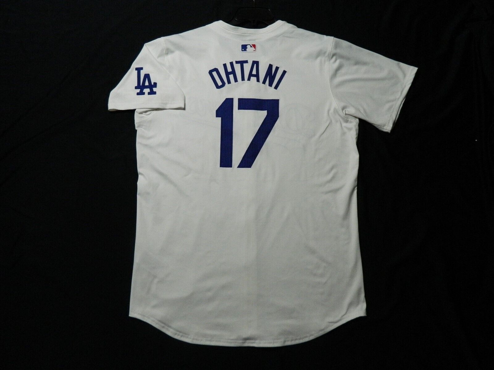 Picture 1 of 4