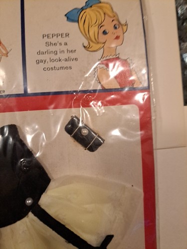 VINTAGE 1963 ~ IDEAL TAMMY'S LITTLE SISTER PEPPER ~ OUTFIT CLOTHES - Picture 3 of 8