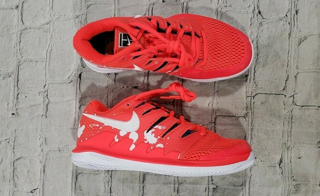 womens tennis shoes size 8