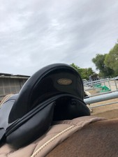 Dressursattel Harry Dabbs Elegant 17,5