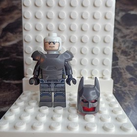 Lego DC Armored Batman Super Heroes Minifigure Torso Cracked Dawn Of Justice