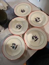 HOMER LAUGHLIN COLONIAL SILHOUETTE SET OF 5 OF RIMMED SOUP BOWLS