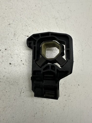 BMW 5 GT F07 2011 Halterung Kühler 17117575248 Diesel 180kW DRA43162