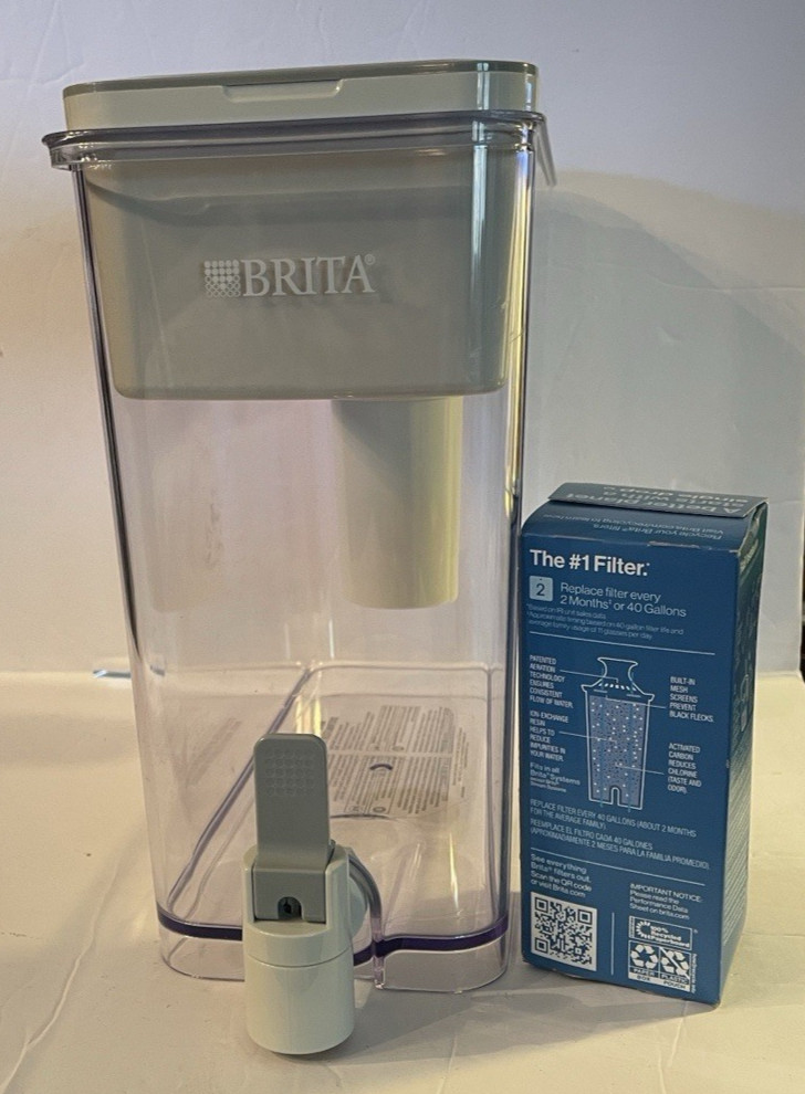 Brita Ultra Max 0B24/OB03 Gray Lid Water Filtration Dispense