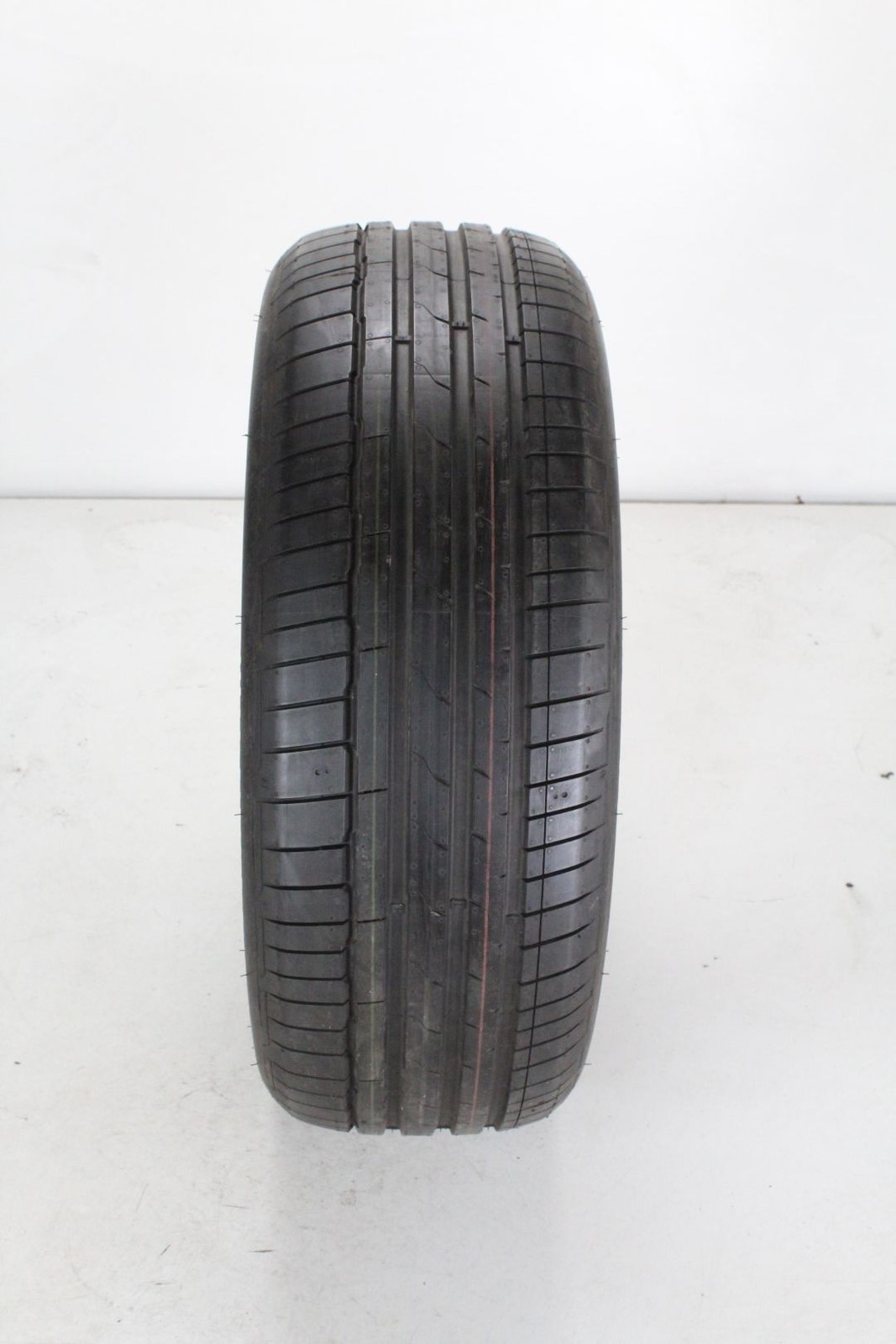 Hankook Ventus S1 evo3 ev (+) SealGuard 235/55 R19 101T New Summer Tire