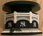 2002 Danbury Mint New York Yankees MLB Christmas Tree w/ Lights — photo 9