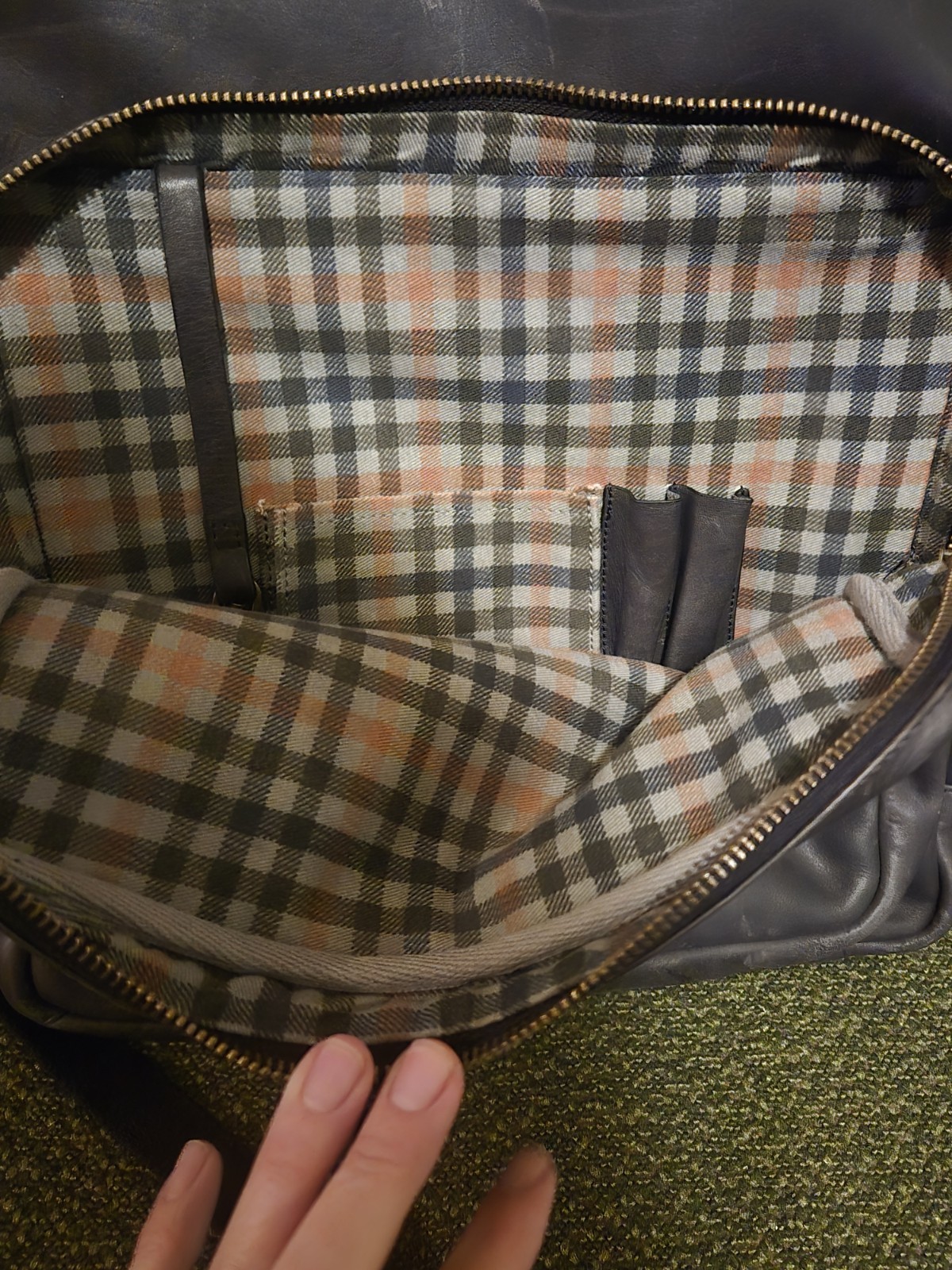 Johnston and Murphy Leather Computer Backpack Gra… - image 10